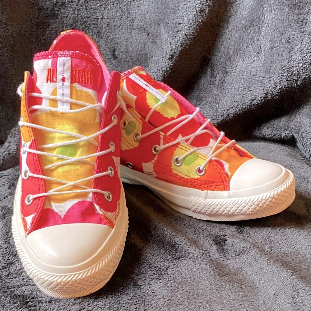 Converse & E.T. Universal Studios Shoe Strings marinekko Kids Sneakers in Pink - Picture 3 of 5